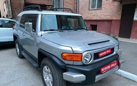 Toyota FJ Cruiser, 2008 год, 967 000 рублей, 5 фотография