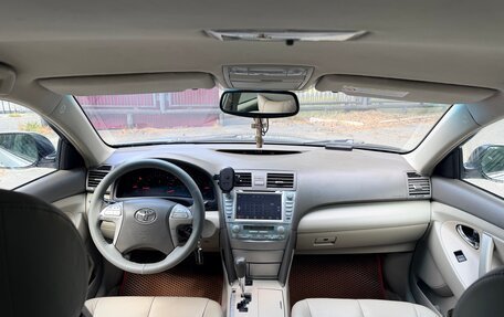 Toyota Camry, 2006 год, 1 100 000 рублей, 10 фотография