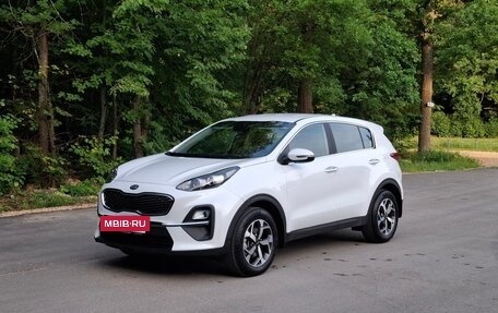 KIA Sportage IV рестайлинг, 2021 год, 2 895 000 рублей, 2 фотография