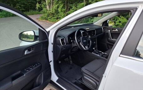 KIA Sportage IV рестайлинг, 2021 год, 2 895 000 рублей, 15 фотография