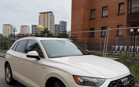 Audi Q5, 2022 год, 5 990 000 рублей, 2 фотография