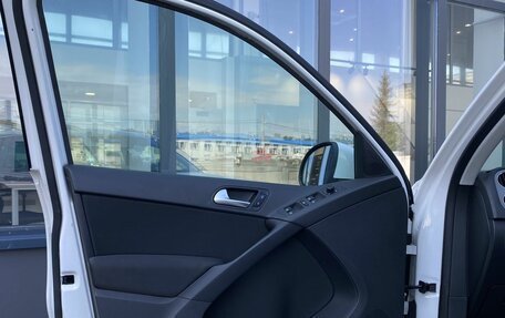 Volkswagen Tiguan I, 2010 год, 1 199 000 рублей, 16 фотография