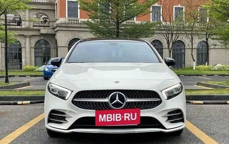 Mercedes-Benz A-Класс, 2022 год, 1 401 000 рублей, 3 фотография