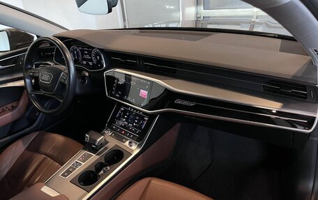 Audi A7, 2019 год, 4 400 000 рублей, 12 фотография