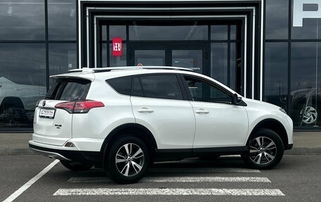 Toyota RAV4, 2016 год, 2 358 000 рублей, 4 фотография