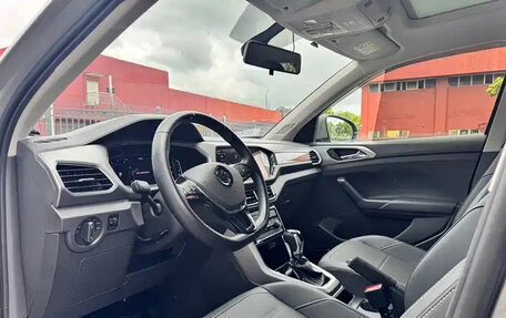 Volkswagen T-Cross I, 2022 год, 1 340 500 рублей, 6 фотография
