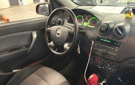 Chevrolet Aveo III, 2010 год, 500 000 рублей, 3 фотография