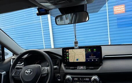 Toyota RAV4, 2022 год, 3 499 000 рублей, 5 фотография