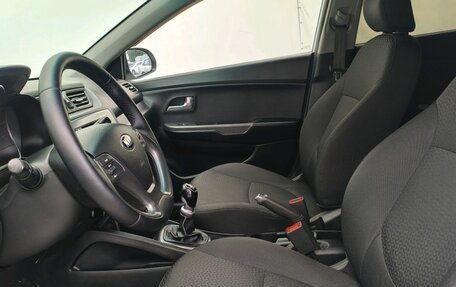 KIA Rio III рестайлинг, 2013 год, 720 000 рублей, 10 фотография