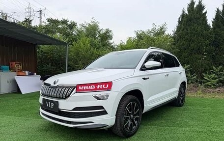 Skoda Karoq I, 2023 год, 1 700 000 рублей, 1 фотография