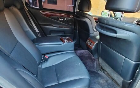 Lexus LS IV, 2007 год, 500 000 рублей, 3 фотография