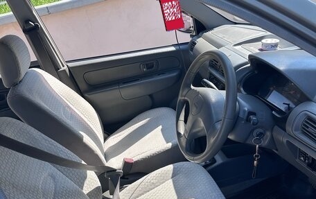 Mitsubishi Minica VIII, 2004 год, 205 000 рублей, 8 фотография