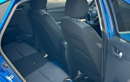 Hyundai Solaris II рестайлинг, 2018 год, 13 фотография