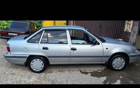 Daewoo Nexia I рестайлинг, 2004 год, 210 000 рублей, 2 фотография
