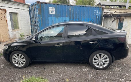 KIA Cerato III, 2010 год, 600 000 рублей, 3 фотография