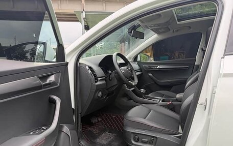 Skoda Karoq I, 2023 год, 1 700 000 рублей, 7 фотография