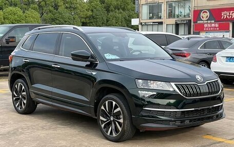 Skoda Karoq I, 2022 год, 1 720 000 рублей, 3 фотография