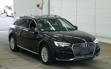 Audi A4, 2018 год, 1 350 000 рублей, 1 фотография