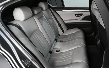 BMW 5 серия, 2014 год, 2 600 000 рублей, 2 фотография