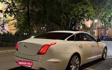 Jaguar XJ IV (X351), 2010 год, 1 400 000 рублей, 10 фотография