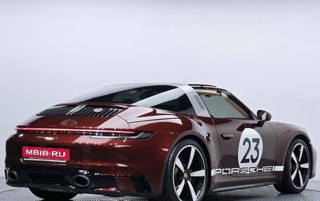 Porsche 911, 2021 год, 17 500 000 рублей, 3 фотография