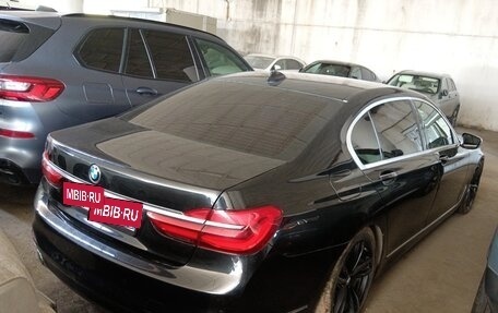 BMW 7 серия, 2017 год, 2 547 500 рублей, 3 фотография