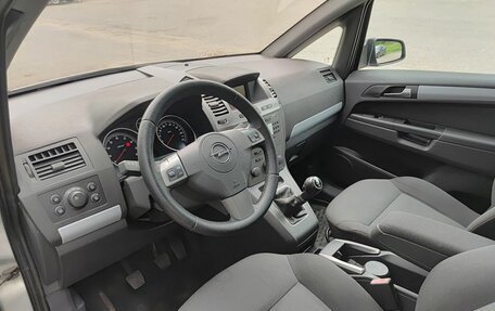 Opel Zafira B, 2007 год, 427 500 рублей, 20 фотография