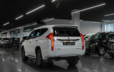 Mitsubishi Pajero Sport III рестайлинг, 2016 год, 3 050 000 рублей, 4 фотография