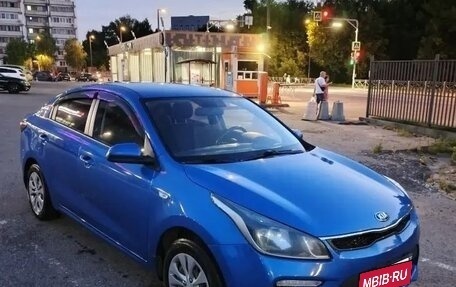 KIA Rio IV, 2018 год, 1 100 000 рублей, 5 фотография