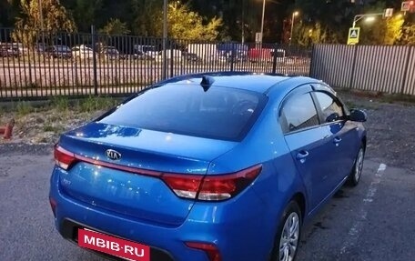 KIA Rio IV, 2018 год, 1 100 000 рублей, 6 фотография