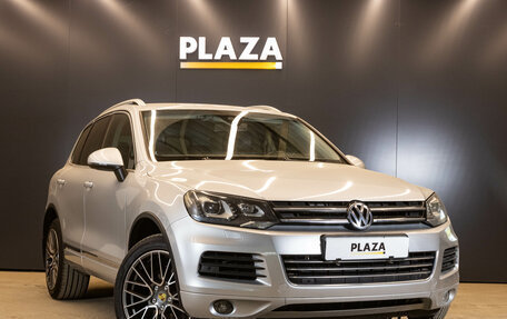 Volkswagen Touareg III, 2013 год, 2 089 000 рублей, 2 фотография
