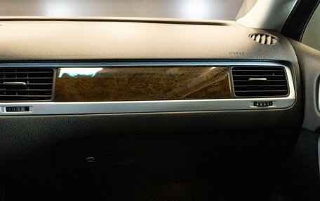 Volkswagen Touareg III, 2013 год, 2 089 000 рублей, 8 фотография
