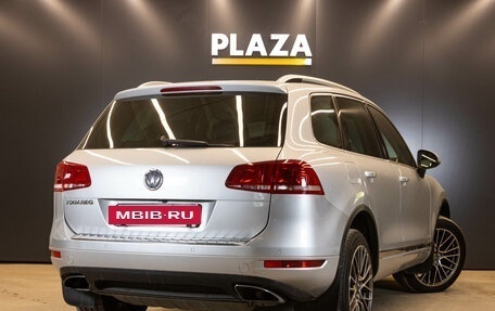 Volkswagen Touareg III, 2013 год, 2 089 000 рублей, 4 фотография