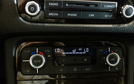 Volkswagen Touareg III, 2013 год, 2 089 000 рублей, 22 фотография