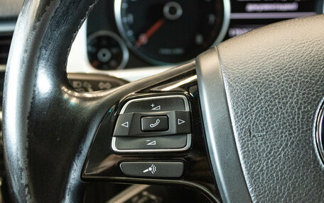 Volkswagen Touareg III, 2013 год, 2 089 000 рублей, 18 фотография