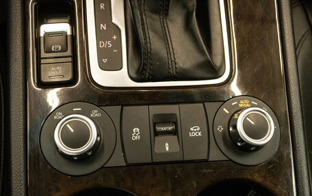 Volkswagen Touareg III, 2013 год, 2 089 000 рублей, 25 фотография