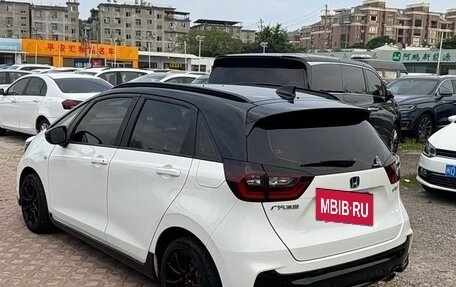 Honda Fit, 2021 год, 980 000 рублей, 5 фотография