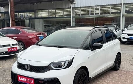 Honda Fit, 2021 год, 980 000 рублей, 1 фотография