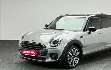MINI Clubman, 2023 год, 1 930 069 рублей, 4 фотография