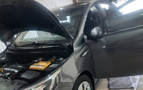 KIA Rio III рестайлинг, 2015 год, 1 000 000 рублей, 2 фотография
