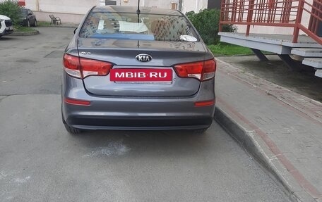 KIA Rio III рестайлинг, 2015 год, 1 000 000 рублей, 9 фотография