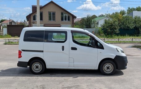 Nissan NV200, 2015 год, 1 450 000 рублей, 4 фотография