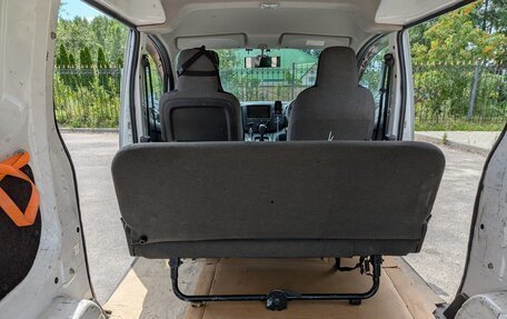 Nissan NV200, 2015 год, 1 450 000 рублей, 10 фотография