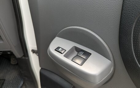 Nissan NV200, 2015 год, 1 450 000 рублей, 19 фотография