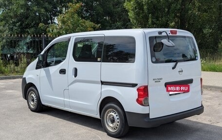 Nissan NV200, 2015 год, 1 450 000 рублей, 6 фотография