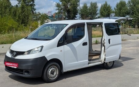 Nissan NV200, 2015 год, 1 450 000 рублей, 15 фотография