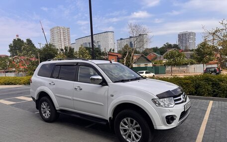 Mitsubishi Pajero Sport II рестайлинг, 2015 год, 2 250 000 рублей, 3 фотография