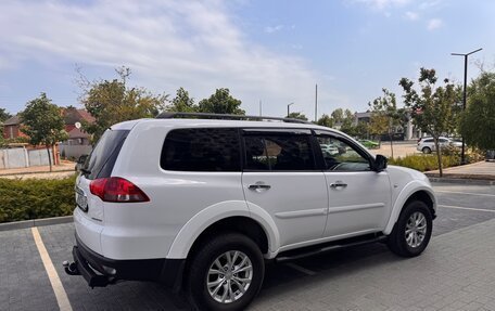Mitsubishi Pajero Sport II рестайлинг, 2015 год, 2 250 000 рублей, 4 фотография