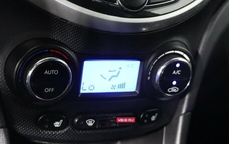 Hyundai Solaris II рестайлинг, 2013 год, 599 990 рублей, 18 фотография