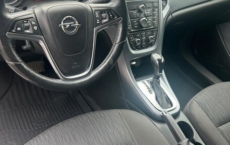 Opel Astra J, 2013 год, 900 000 рублей, 1 фотография